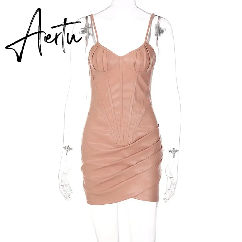 Aiertu Pu Bodycon Slip Sleeveless Backless Pleated Patchwork Streetwear Backless Sexy Mini Dress Women Summer Autumn Y2K