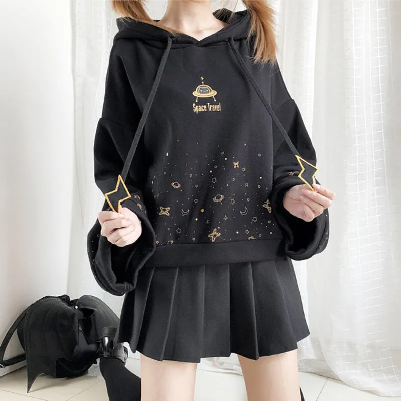 Japanese Streetwear Style: Harajuku Starry Nights Lightning Hoodie
