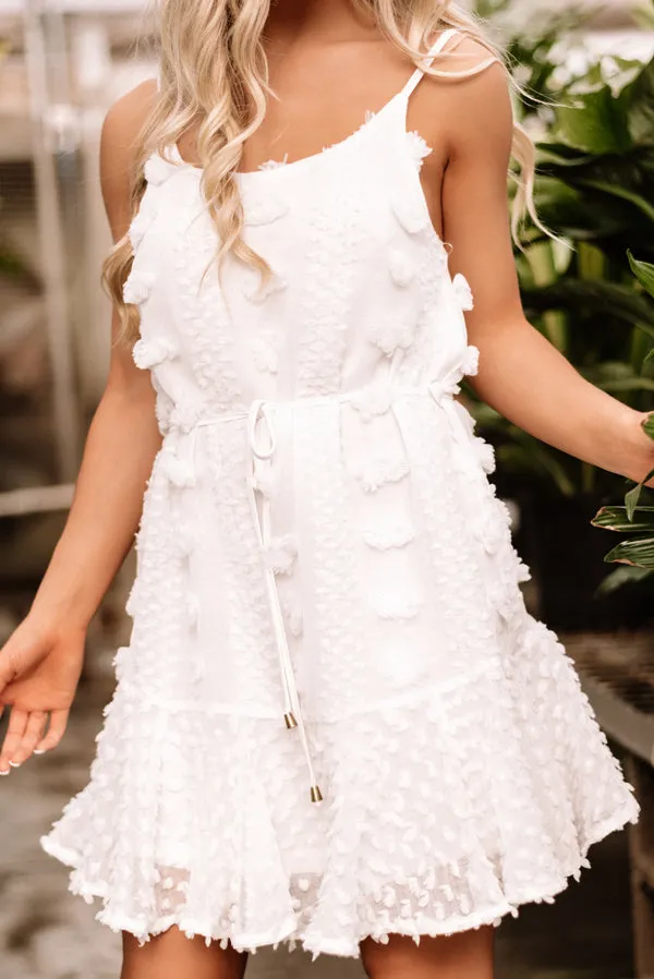 Kisses In Capri Shift Dress in White