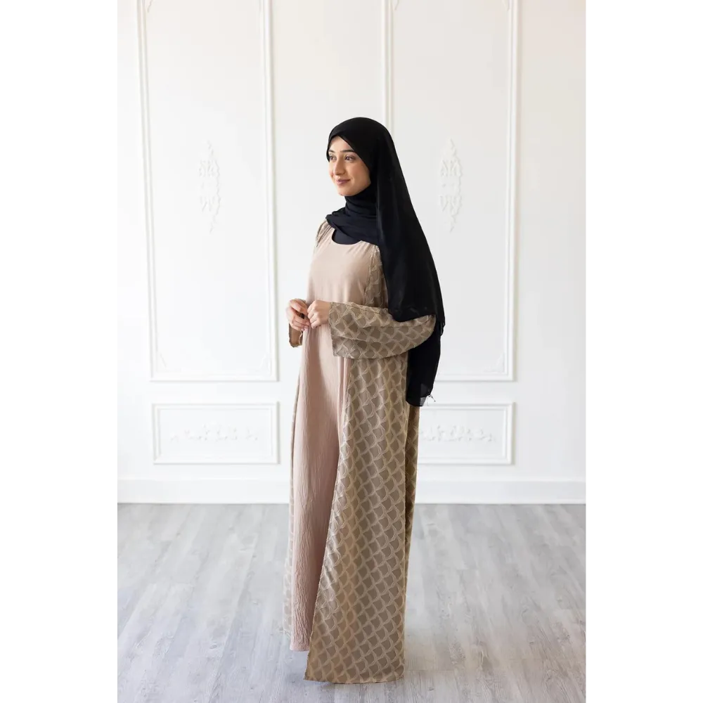 Sale Mermaid Tail Print Abaya - Sandstone