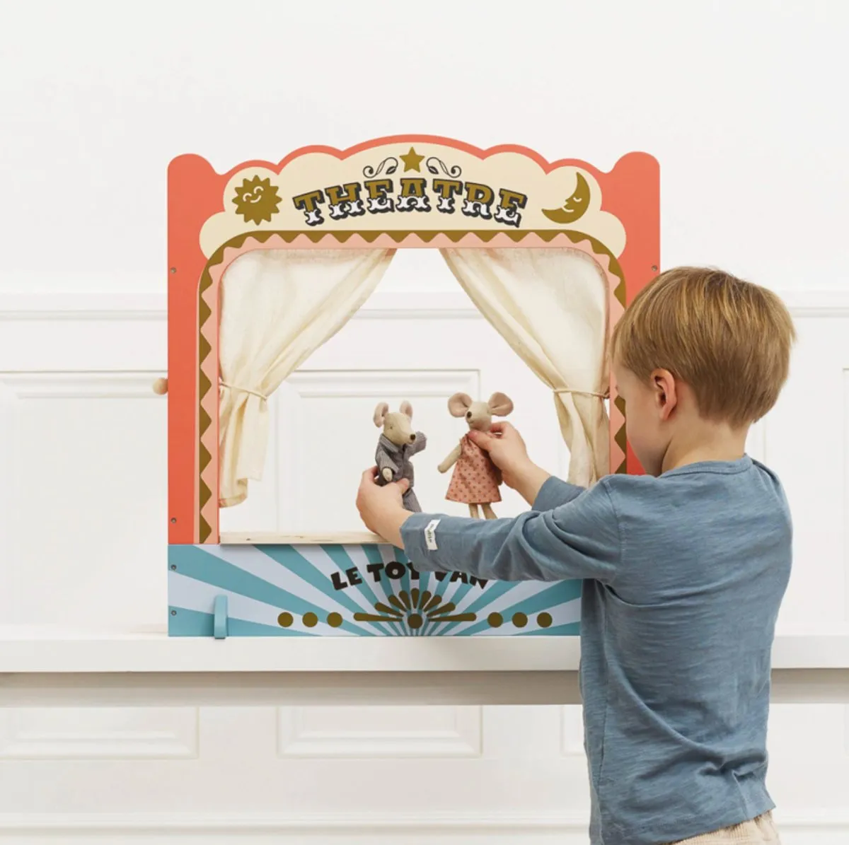 Tabletop Puppet Wooden Theatre - Le Toy Van