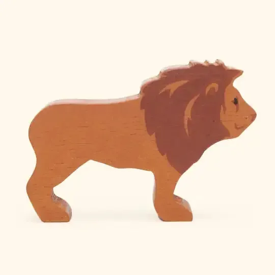 Wooden 8 Safari Animals and Shelf